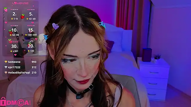 Adetta Adlı Modelin Canlı XXX Sohbeti