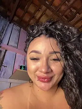 Chat XXX ao vivo de Cam-Yumi