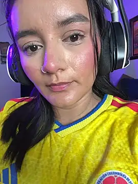 Lucia-Candy Adlı Modelin Canlı XXX Sohbeti