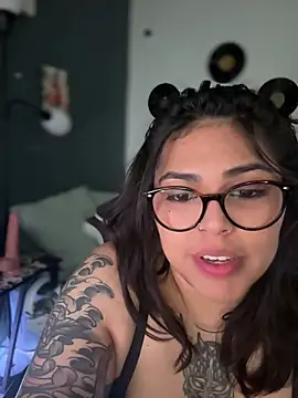 miacanela_xo's Live XXX Chat