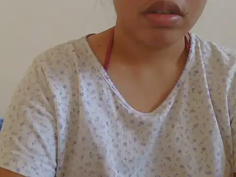 ChubbyButty XXX чат на живо