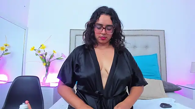 Carmenpurpple Chat XXX in diretta
