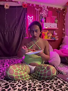 دردشة TranSexualJade95 الجنسية المباشرة