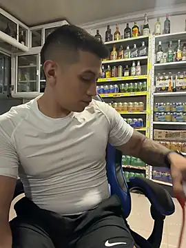 Czat XXX na żywo – OliverWest04