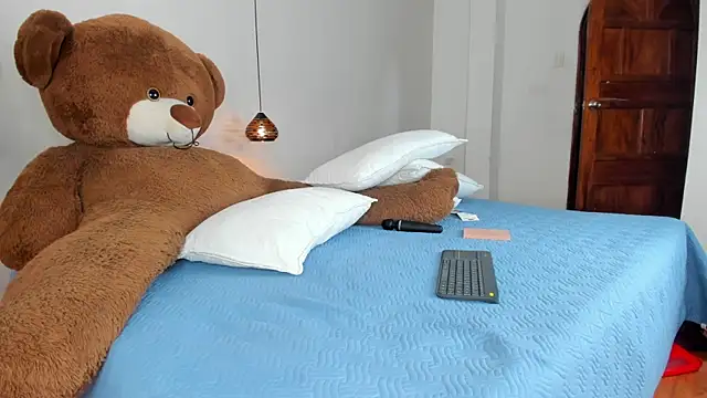 Živý XXX chat REINA_ADAHARA
