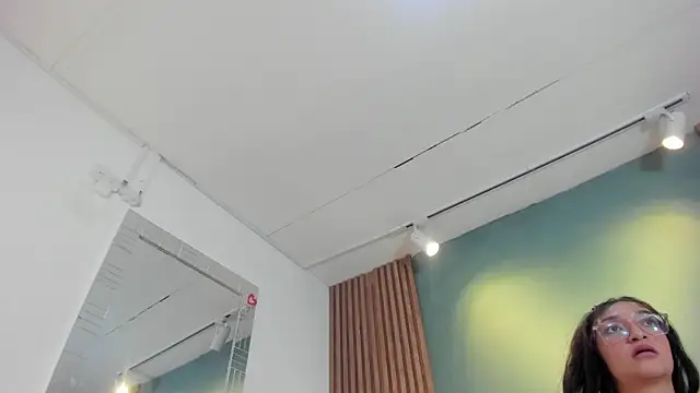 XXX chat uživo modela HannaWen_