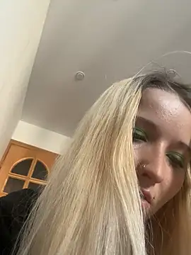 Онлайн чат XXX RudyCollins
