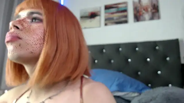 emma_cut3_ Live XXX-Chat