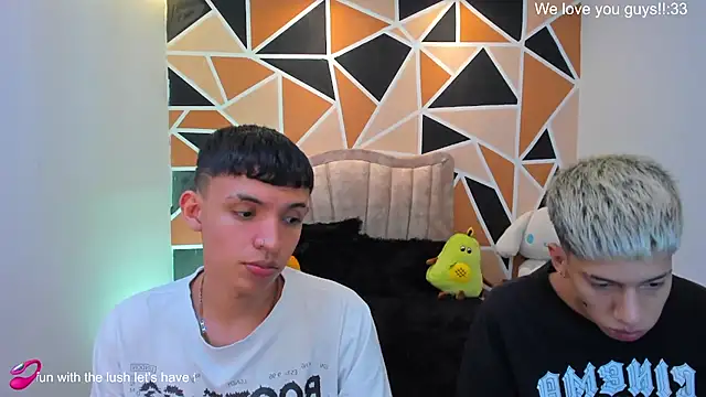 Juan_Nd_Steven Adlı Modelin Canlı XXX Sohbeti