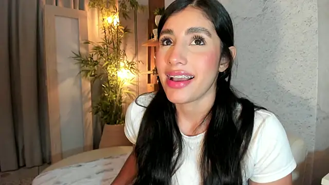 แชท XXX สดของ IsabelaStefano