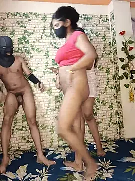 Chut_Maro_fun_kro Adlı Modelin Canlı XXX Sohbeti