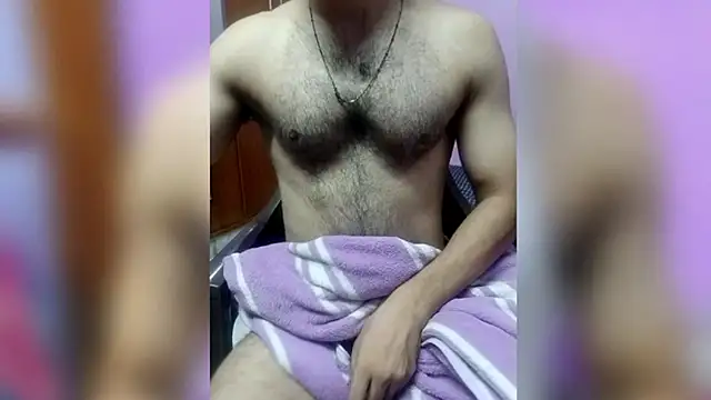 TITE_PUSSY_LOVER Adlı Modelin Canlı XXX Sohbeti