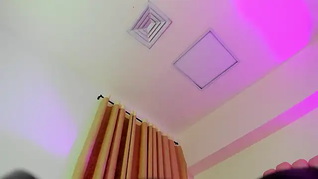Lana_fox01 লাইভ XXX চ্যাট