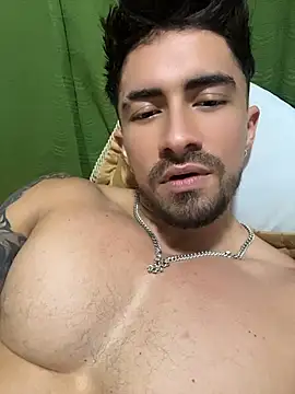 Brad_Summer Live XXX-chat