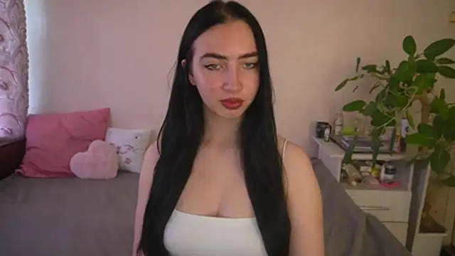 WildKittenX_ Live XXX-Chat
