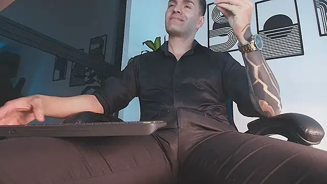 ALPHA_DOMINUS_ Webcam-Show