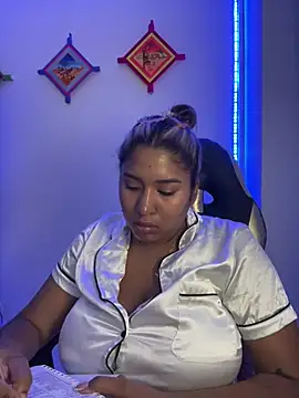 morena_2026pink Adlı Modelin Canlı XXX Sohbeti