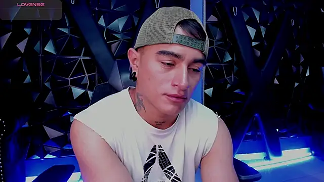 LiamDeeps Live XXX-Chat