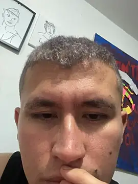 Kurtxxx22's Live XXX Chat