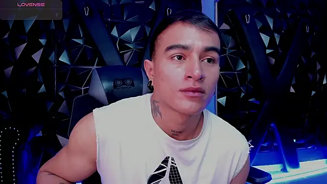 Chat +18 de LiamDeeps ao vivo