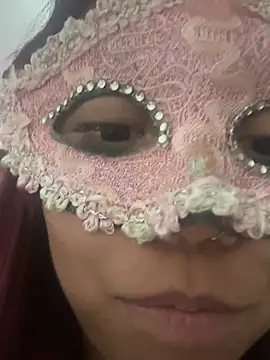 sharonlopez9611のライブXXXチャット