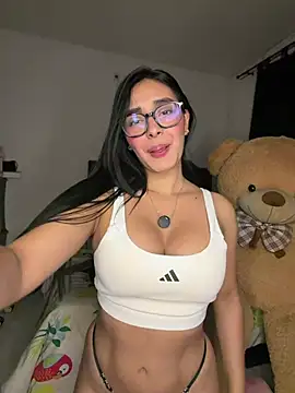 MiaSofia__'s Live XXX Chat