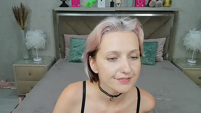 MiaKarlos – Live XXX-chat