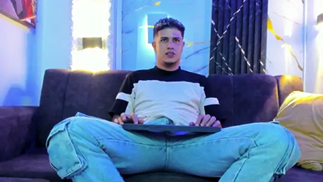 dominic_connor 라이브 XXX 채팅