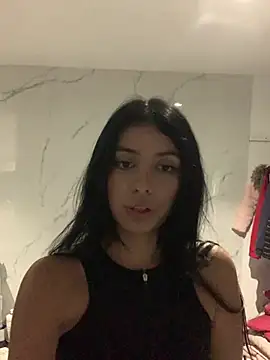 دردشة VIOLET_19XXX الجنسية المباشرة