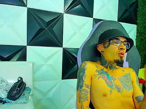 Chat XXX Live Boy_tatto77