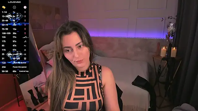 KylieMellow Live XXX-Chat