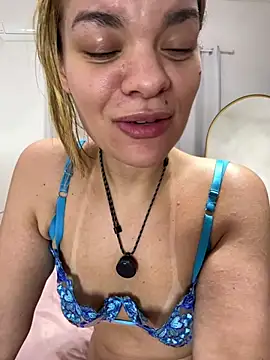 HeavenAylin Chat XXX in diretta