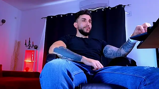 Chat XXX Live MightyAaron66