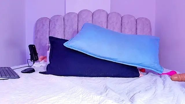 Chat +18 de sofi_decker ao vivo