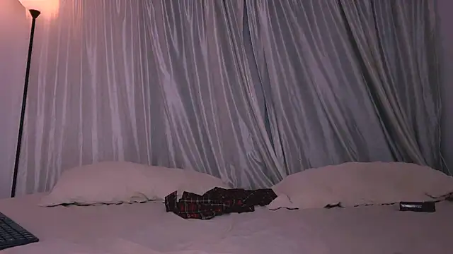 Czat XXX na żywo – Miiafoxxx