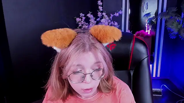FoxxyyPolly Live XXX-Chat