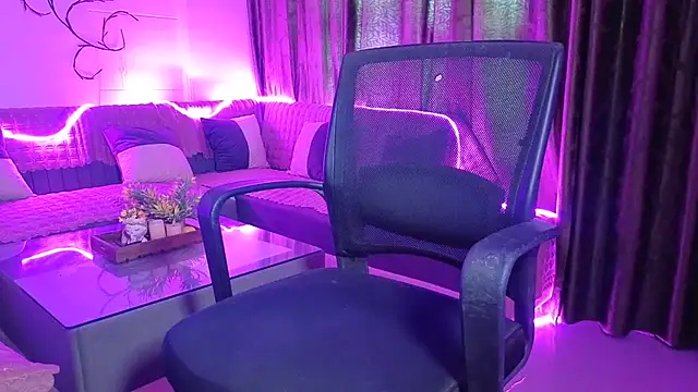 BABY_RANI_のライブXXXチャット