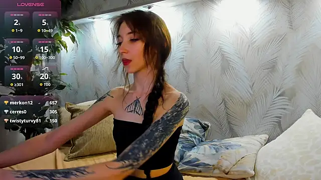 Ellen_Hops live XXX chat