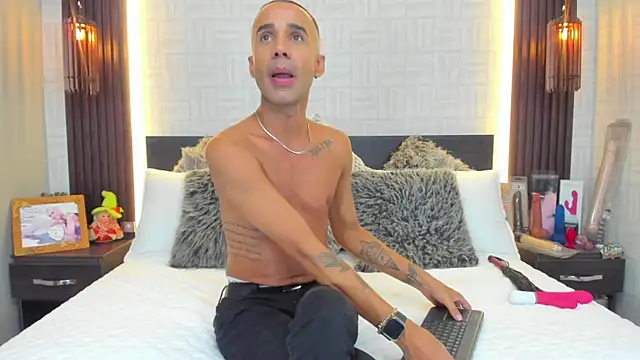 Živý XXX chat Anghel_Stone