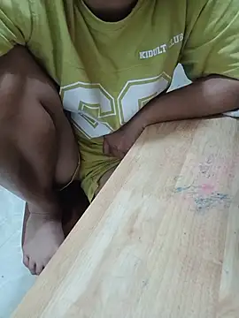Chat +18 de Belle-ee ao vivo