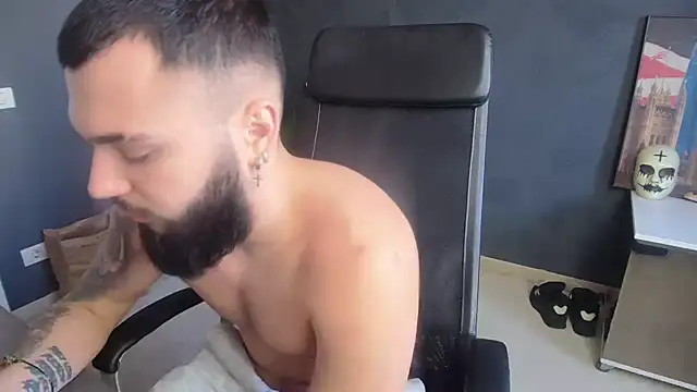 OscarWillss Chat XXX live