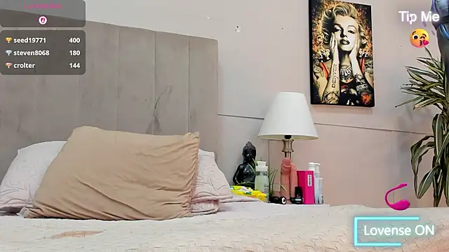 Angie_abby – Naživo XXX chat