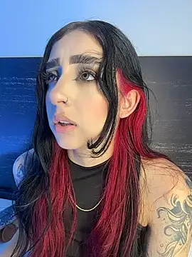 XXX chat uživo modela sharlot24