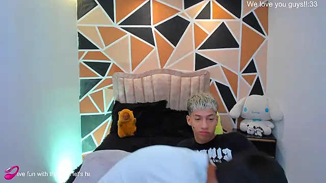 Juan_Nd_Steven Adlı Modelin Canlı XXX Sohbeti