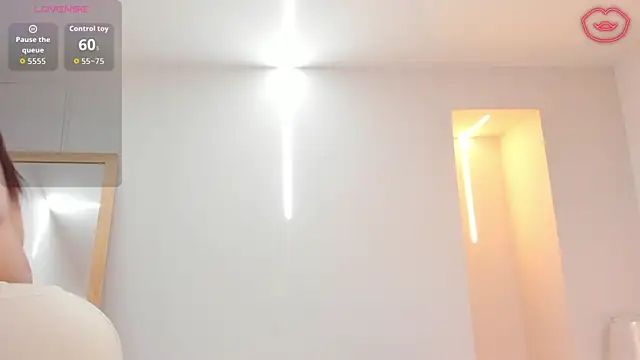 mayaacurvy's Live XXX Chat