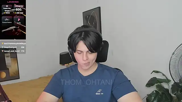 Thom_Ohtani's Live XXX Chat