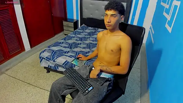 efrain_boy Live XXX Chat