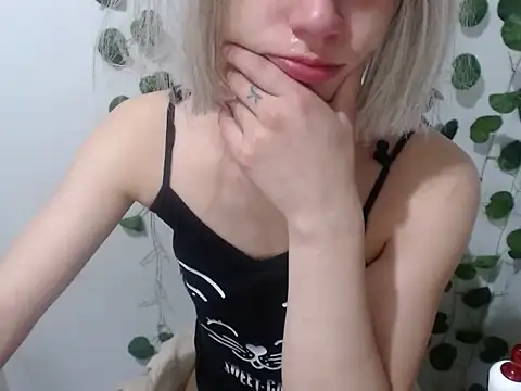 seraphina_31's Live XXX Chat