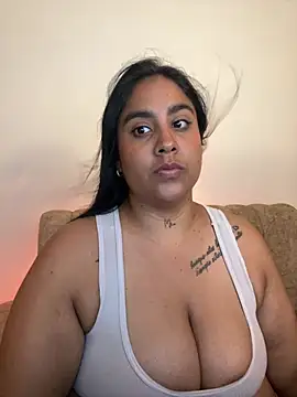 Liith Adlı Modelin Canlı XXX Sohbeti