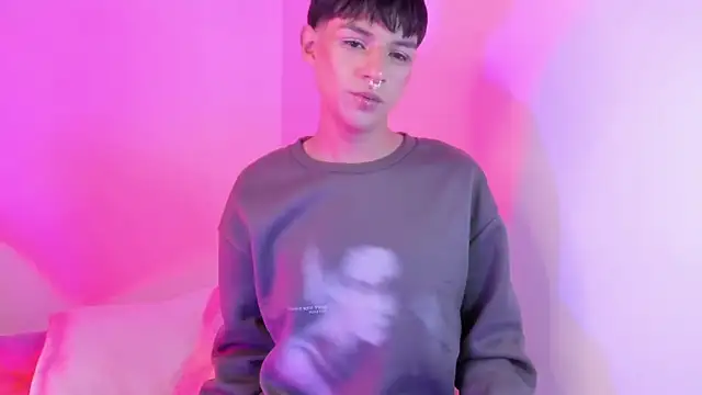 Онлайн чат XXX Aleaurarashii